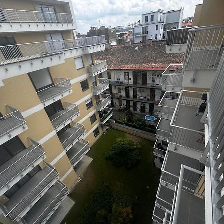 Vh9 Apartments Budapeste Exterior foto